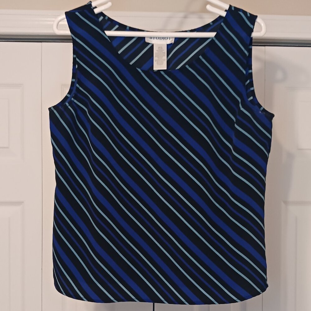 #123 3/$18 - Studio I Black/Blue Tank Top Size 10